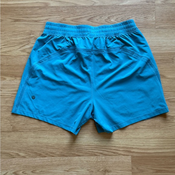 Lululemon 5” LL Blue Pace Breaker Short - Picture 3 of 3
